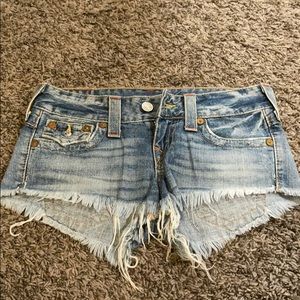 True Religion Joey Cut-Off shorts NWOT